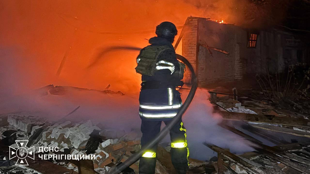 Росіяни двічі вдарили "Бандеролями" по Чернігову: один загиблий, один поранений