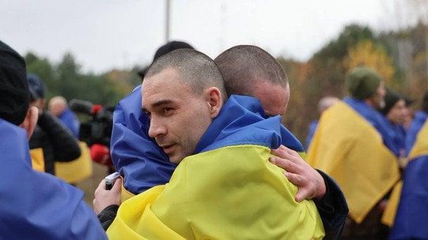 Не бачили рідних роками: Буданов розповів подробиці про звільнених із російського полону