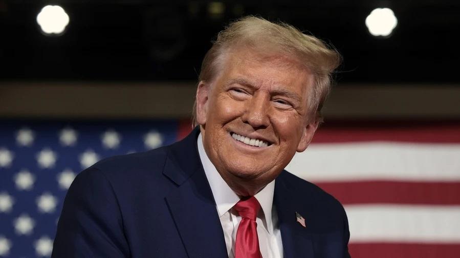 АР: В адміністрації Трампа – суперечливі сигнали про обмеження доступу України до Starshield
