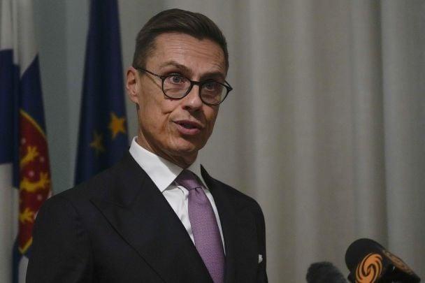 Європа терміново почала шукати переговорника з Путіним — у Politico розповіли деталі